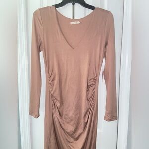 Heart & Hips Maternity fashion dress